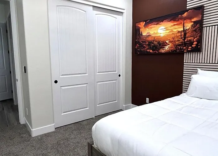 Сasa de vacaciones Desert Retreat 3br Close To River And Casinos *